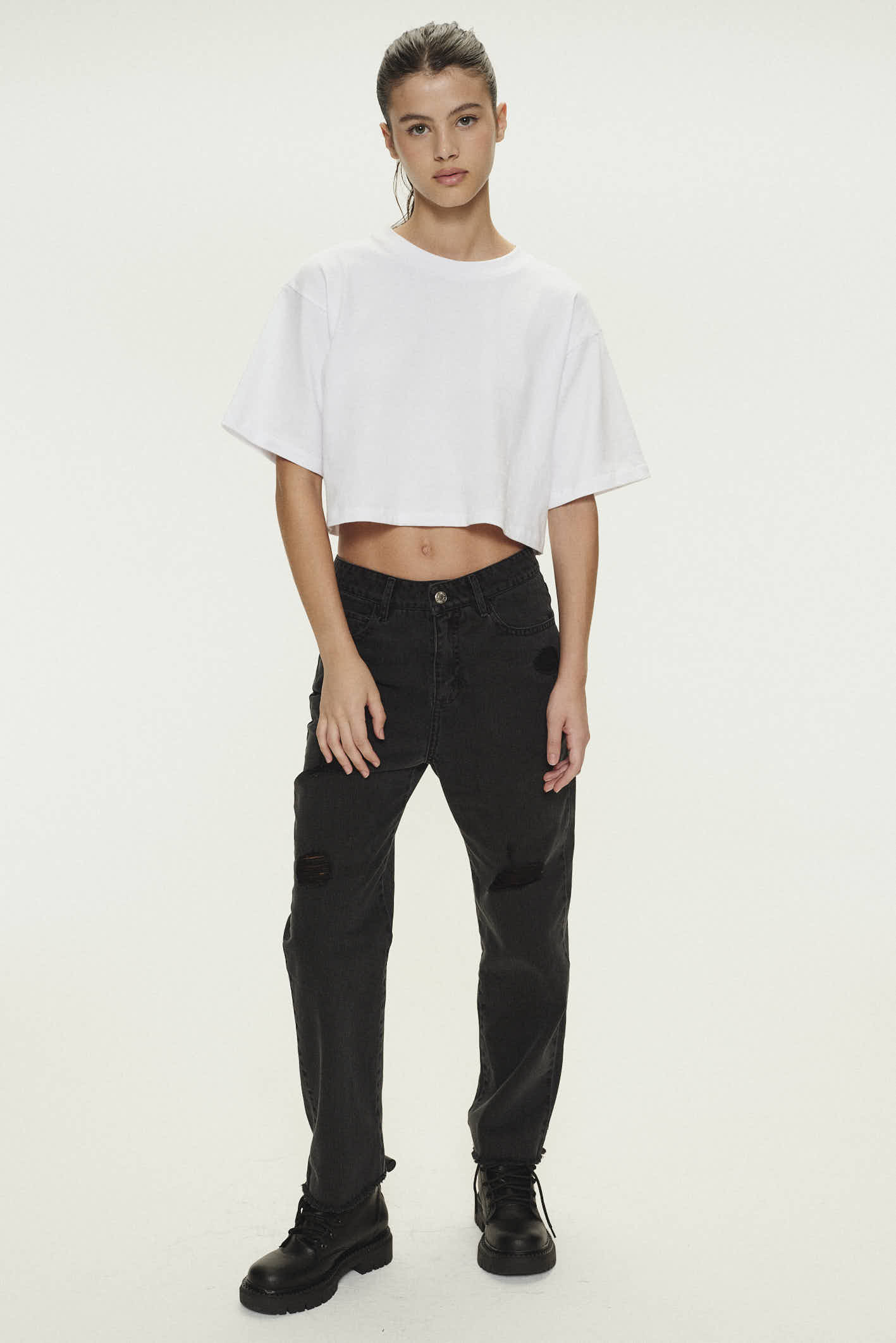 Jean Straight Crop Doha